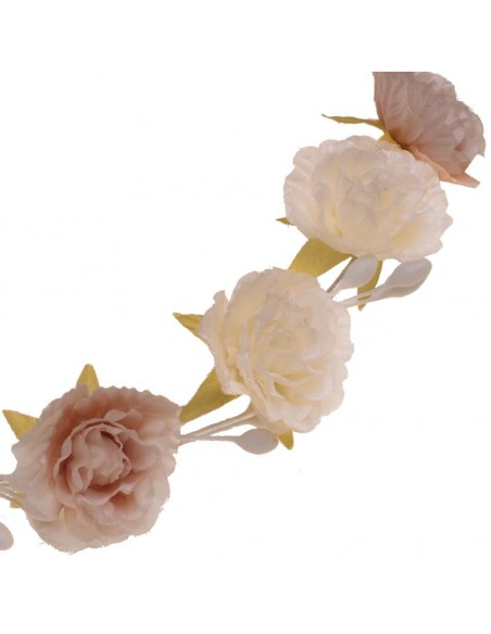 Corona flores comunión, arras e invitadas. Julia Rosa/Marfil. Detalle