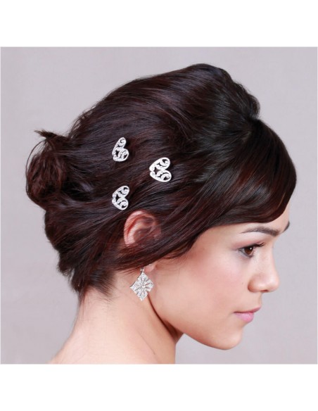 hairstyle with hair accessories