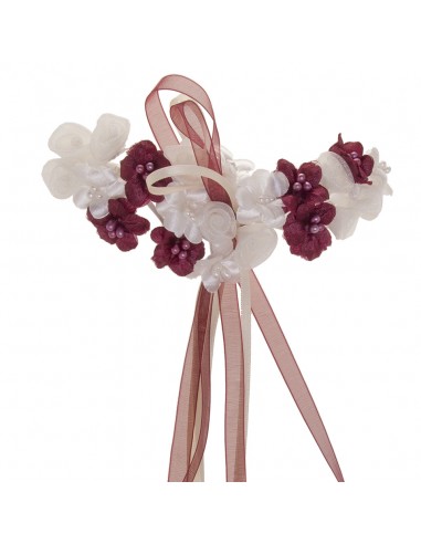 Ivory-colored agneta-communion headdress with details in garnet color