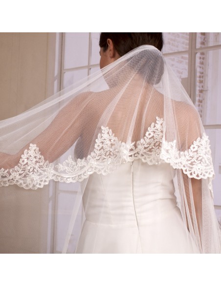 Veil model for bride abby