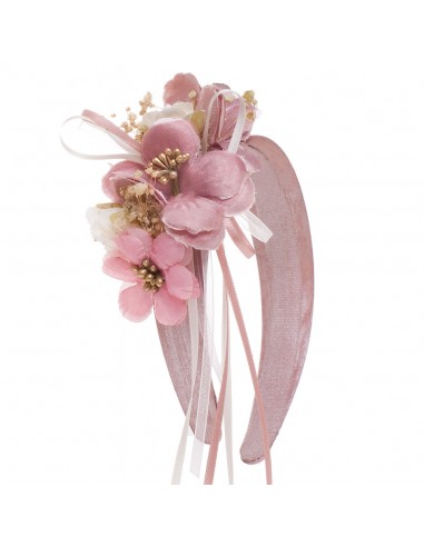 Flanders in ivory and pink color for communion and roots