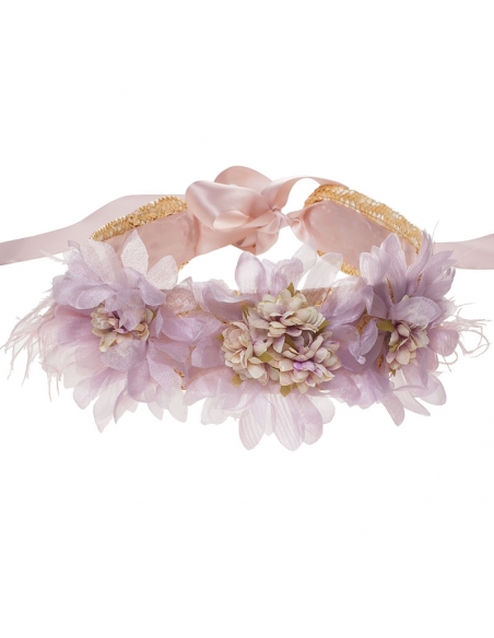 Cinturon of lavender flowers based on braided straw