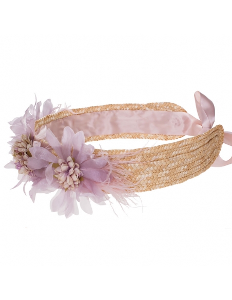 Cinturon of lavender flowers