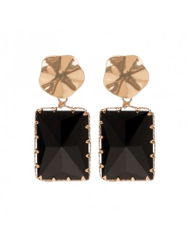 black earrings for guests