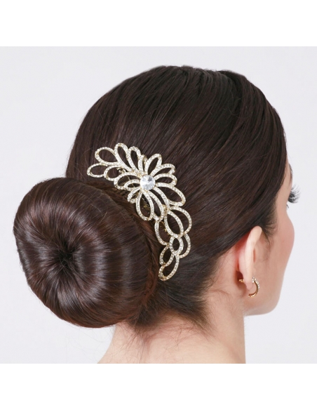 wedding hairstyles with golden ornaments